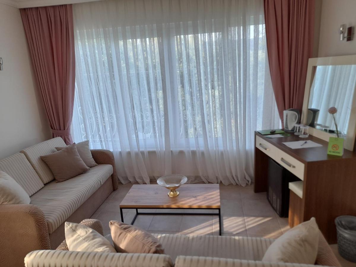 Infinity Ruby Hotel